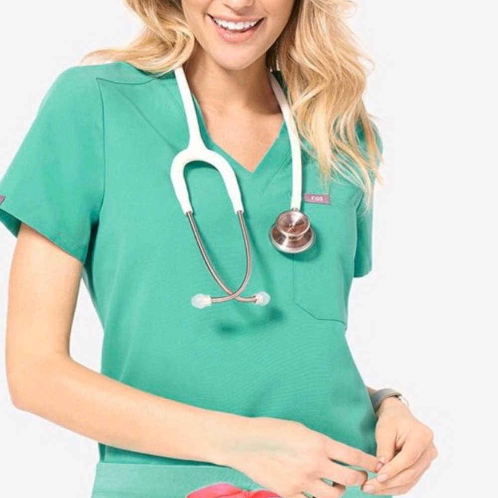 FIGS Catarina Scrub Too